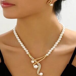 Artificial Pearl Necklace Set