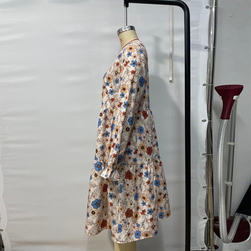 Women's Floral Print Boho Dress, Round Neck Smocked Cuff Sleeve Midi Dress With Patchwork Design For Spring And Fall - Image 8