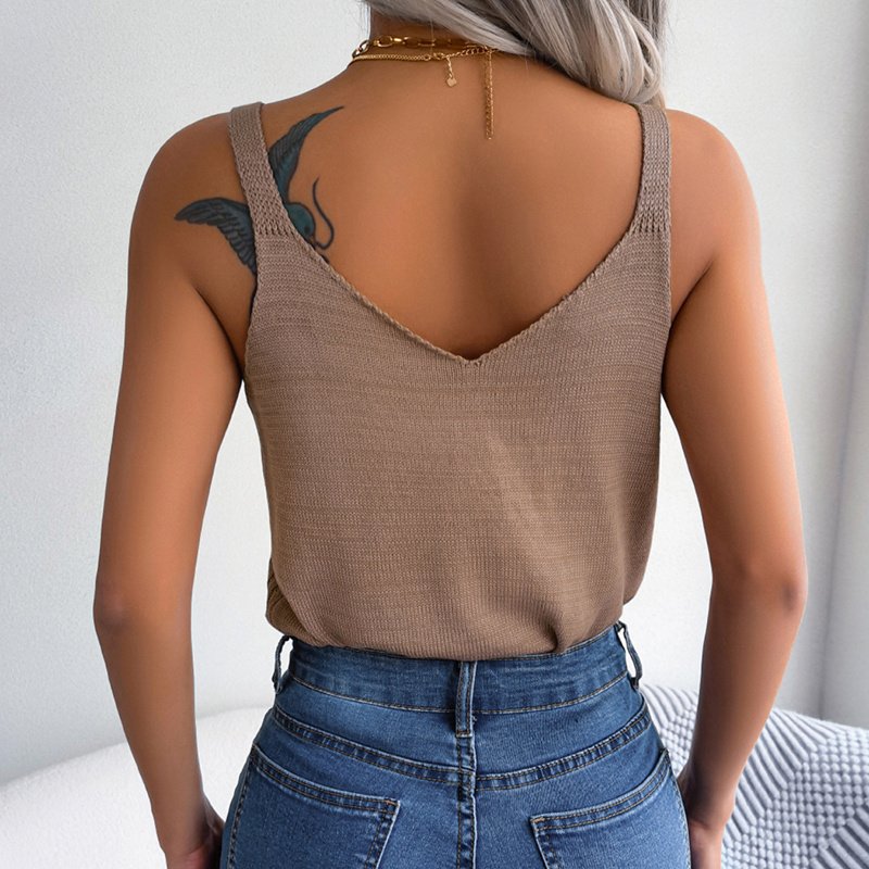 Women's Sleeveless Knitted Camisole With Metal Buckle Straps Crew Neck Tank Top - Image 7