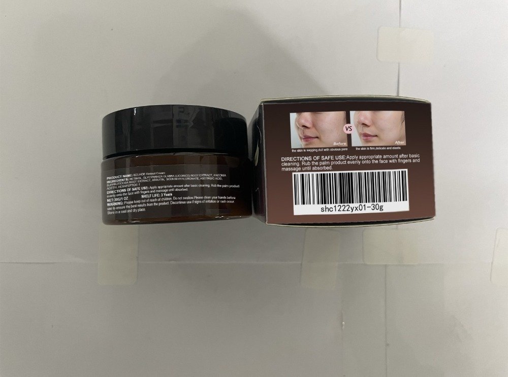 Retinol Cream for Skin Rejuvenation - Image 3