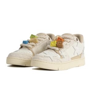 Retro Star Lace Sneakers