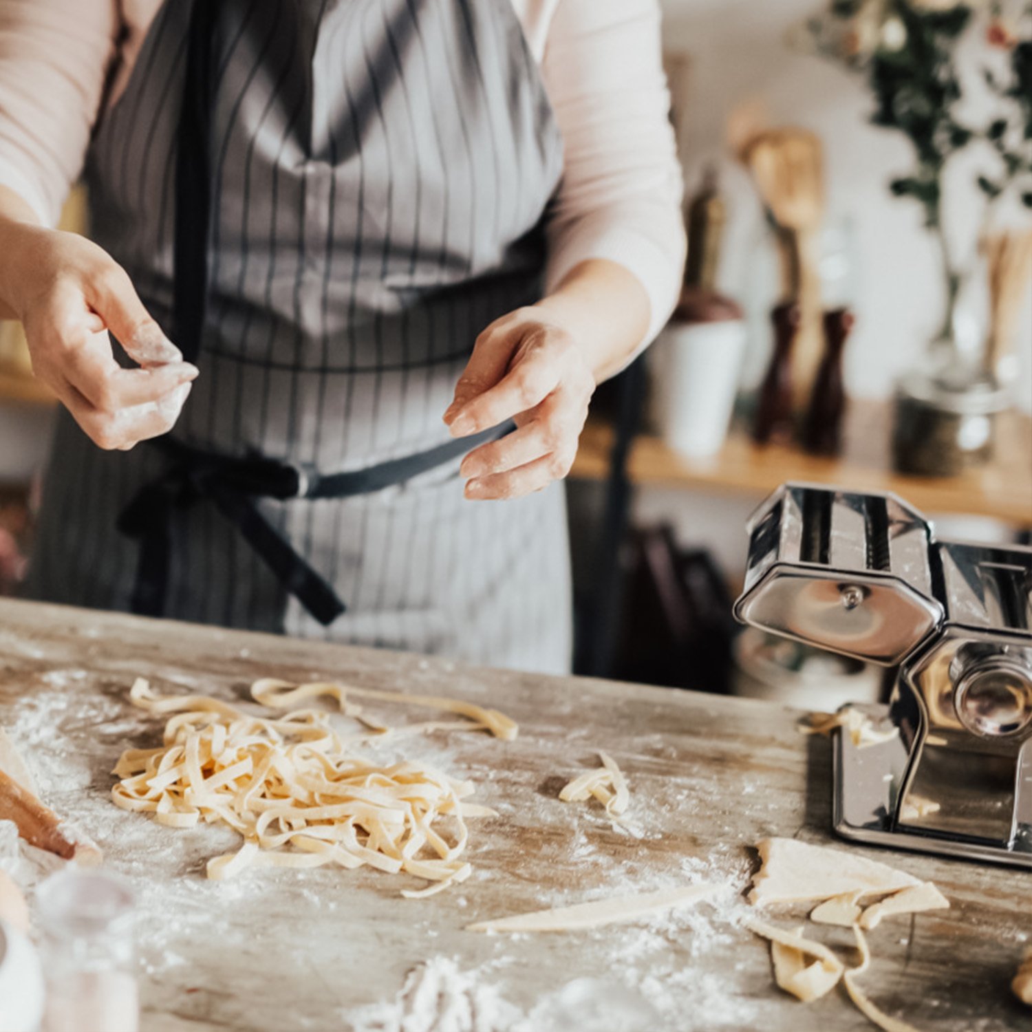 Italian Pasta Making Machine - Image 2
