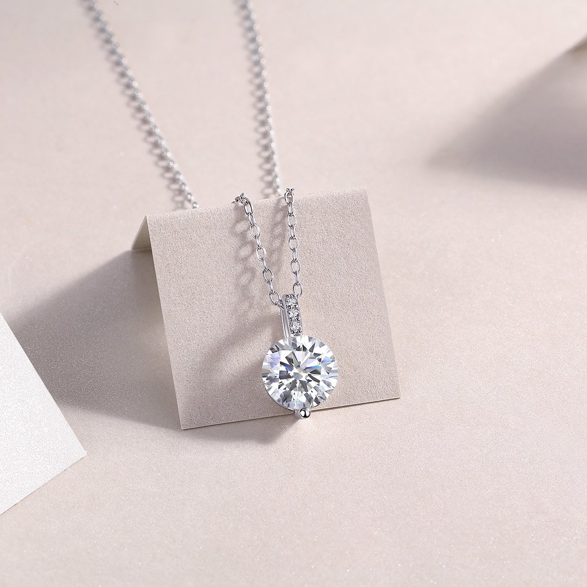 2 Carat Moissanite S925 Pendant - Image 3